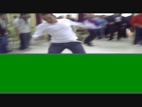 mc akilo(ismael bellavista)aciendo break dance