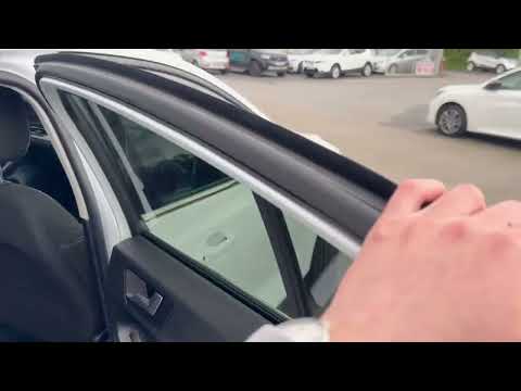 Ford Focus TITANIUM 1.0T 5DR - LOW KMS - Image 2