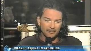 Telefe Noticiero LLegada a Ezeiza de Ricardo Arjona año 2006