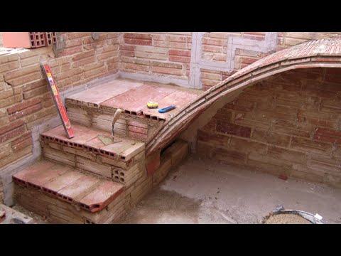 Replanteo y construcción escalera bóveda a la catalana vídeo nº 1