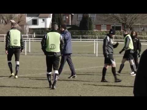 Mario Notaro avant R.Charleroi S.C