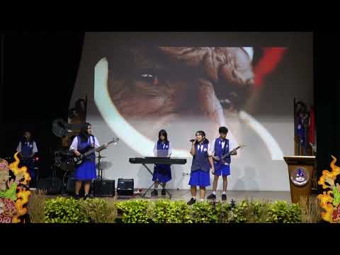 Indonesian Traditional Songs - A medley by Junior High Student of Global Prestasi School