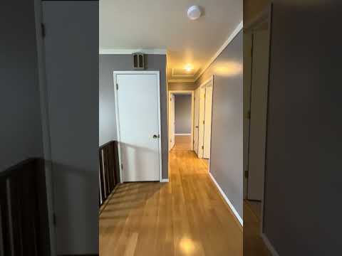 Gorgeous 4 bed / 2 bath with Heated Garage property video