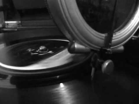 1927 Suitcase Victrola:  Arnold Johnson & His Orchestra - "Away Down East In Maine"