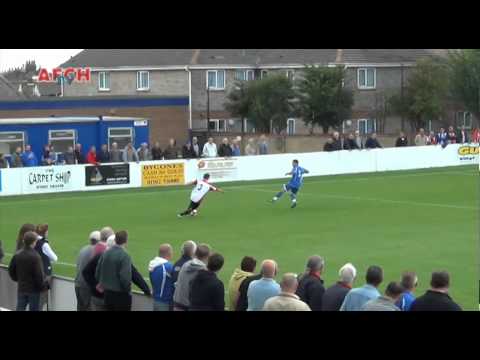 Lowestoft Town 2 AFC Hornchurch 1 (29 Aug 11) - Gayle goal