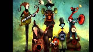 Siriusmo & Dana - Trommellied