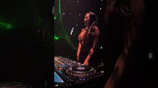 Download lagu Penampilan DJ Rere Melinda dengan gaun Coklat #acarajakarta #DJRereMelinda 2 mp3