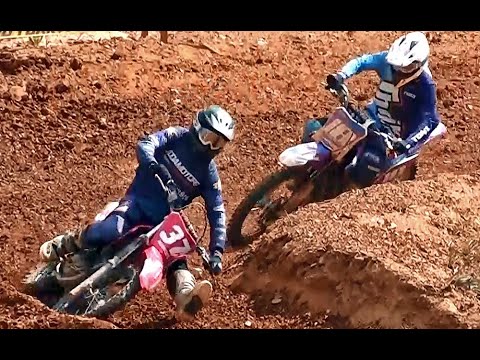 Disputa até a bandeirada na Corrida da Nacional 250cc Final Velocross Copa Canelinha 2021