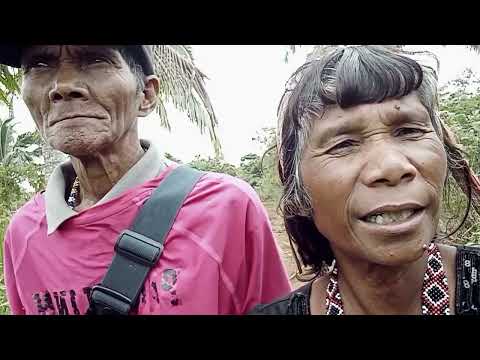 Nanay Lorna at tatay nag punta sa kanilang sakahan