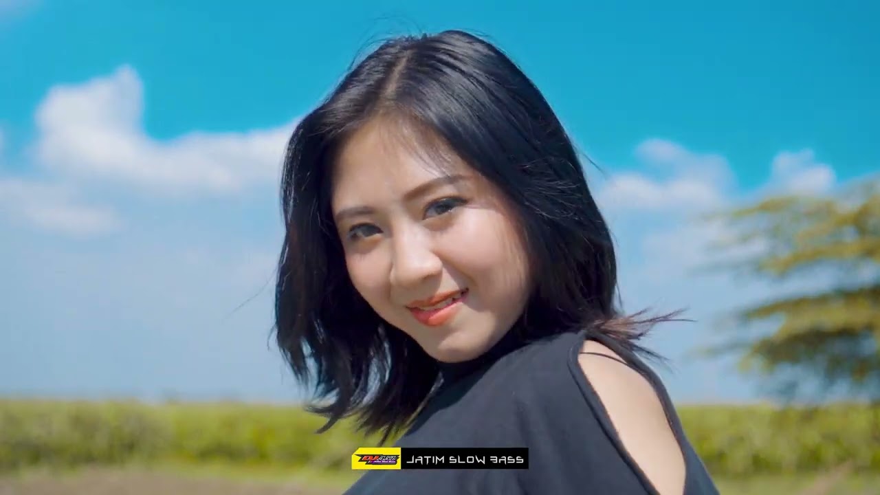 DJ SLOW MESIR MUSHUP BASSNYA BIKIN KAMU MEREM MEREM || JATIM SALOW BASS