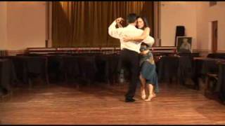 Tango ENRIQUE RODRIGUEZ🎼 bailan Oscar Mandagaran & Georgina Vargas