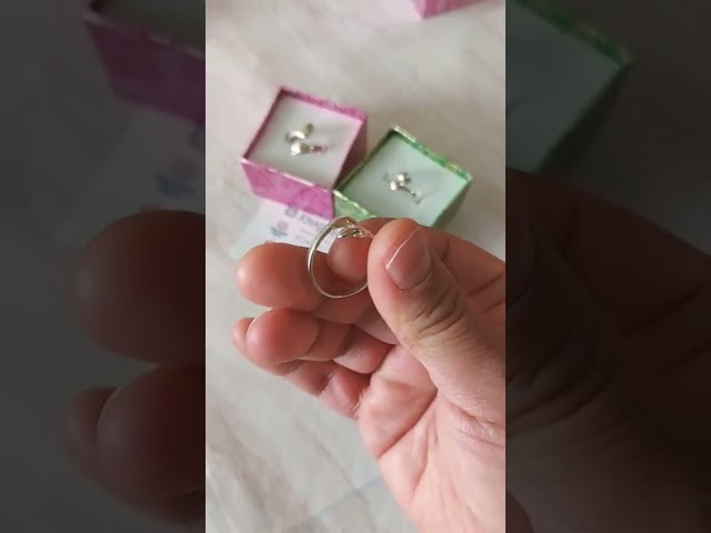Vídeo relacionado con Flyow Collar Abrazo Pareja de Plata de Ley 925 para Él y Ella, Hombre Mujer, 18+2 Ajustable, Plata Esterlina, Plata 1