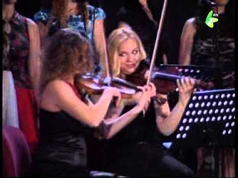 ZMAHANJE KOMPOZICIJOH U ZABAVNIM DUHU -  54. Festival ruskej kulturi "ČERVENA RUŽA" 2015