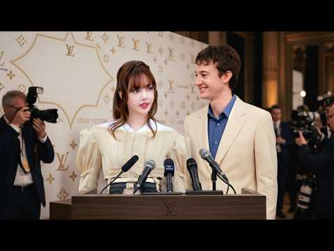 BLACKPINK Lisa Sparks Buzz at Louis Vuitton FW26 Paris Show