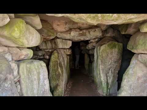 West Kennet, Long Barrow