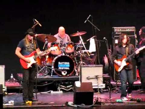 David Shelley & Bluestone - When I Was Your Superman