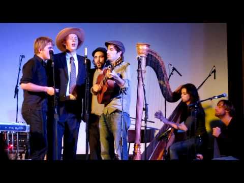 Patrick Watson, Li'l Andy, Joe Grass, Brad Barr - Jesus is a Rock in the Weary Land