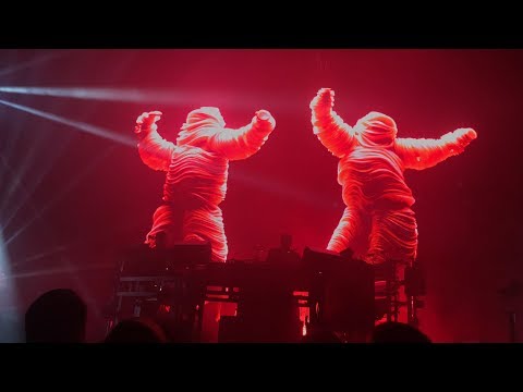 Chemical Brothers LIVE @ Bill Graham Civic Auditorium