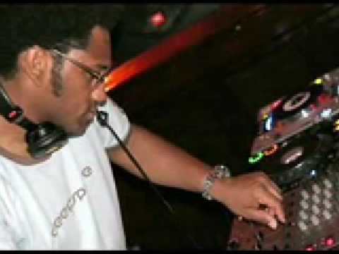 King Britt   Chamade Beat ft  Steve Spacek – U & I King Britt Scuba Mix