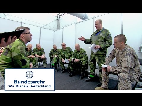 Echtzeit-Erfahrungsaustausch in Polen kurz vor Afghanistan-Einsatz der NATO - Bundeswehr