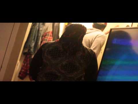 Hood Ft. Lil Gg - Trappin (official video)