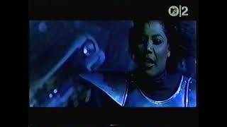 Queen Latifah - Bananas / Paper