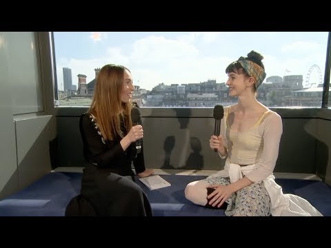 Olivia Cowley | The Royal Ballet | World Ballet Day 2016 Ver.2 (4 mins)