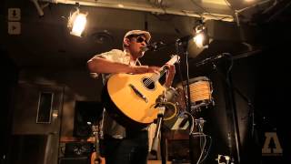 Raul Midón - Moment to Moment - Audiotree Live