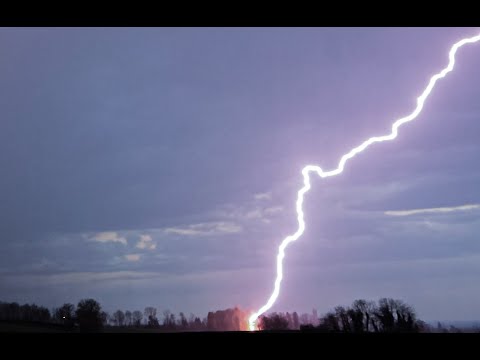 Kräftiges Gewitter am Bodensee - 01. April 2021