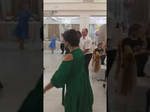 Cumetrie frumoasă cu Formația ,,LUX MUSIC,,,,din Cahul ,,tel 076094553