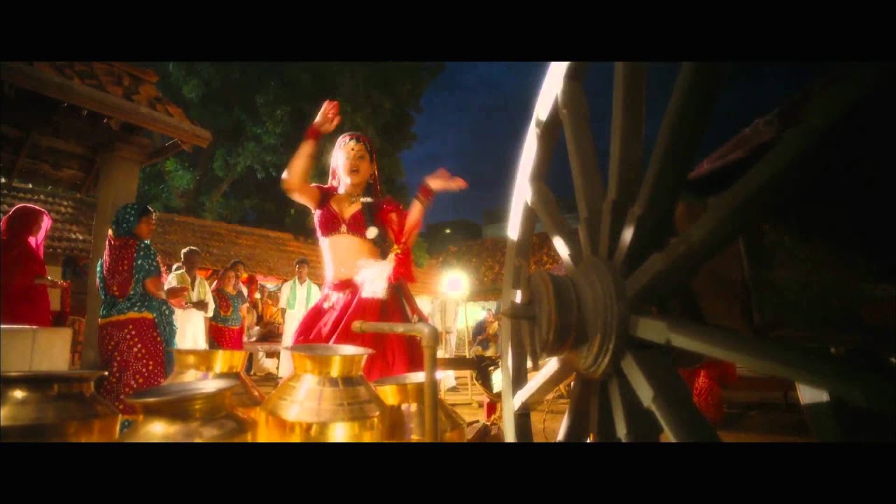 Kaanakombile Lyrics  | Aamayum Muyalum | Jayasurya, Piaa Bajpai | M G Sreekumar