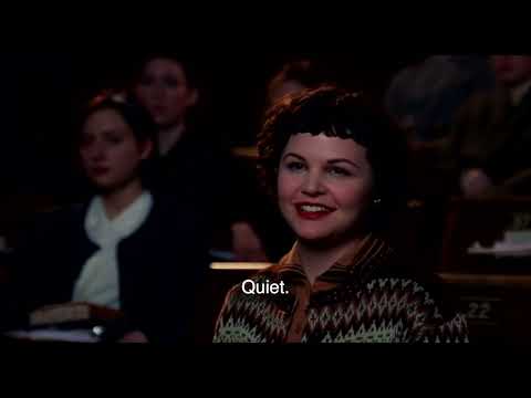 Mona Lisa Smile - The roles you were born to fill