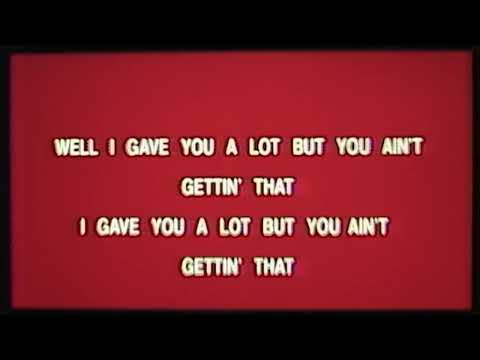 Jesse Jo Stark - pussycat (Lyric Video)