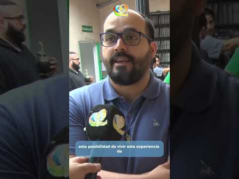 ■ Jóvenes de Buenos Aires realizan una tarea misionera en la Escuela San Juan Bosco.