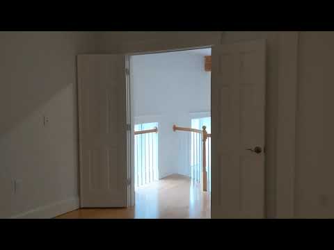 52 Sanborn St #204 Walk thru