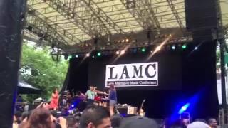Nada Importante -Julieta Venegas con Alex Anwandter @ LAMC Central Park 2013