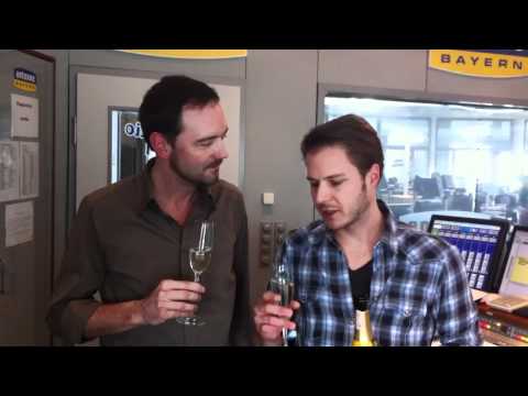 Feiern mit Antenne Bayern. Anstoßen mit Meixner und Weiss