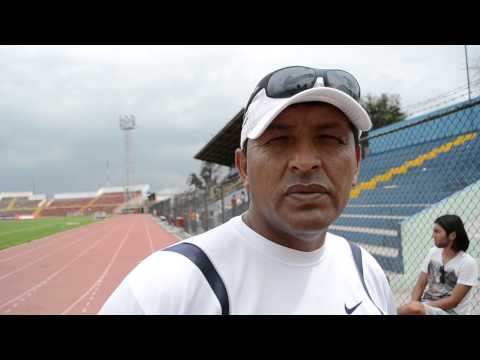 Entrevista a Julio Begazo, Director Técnico del equipo del Aurora - Liga del Cercado -Copa Perú 2013