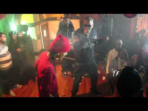 7DIAS7NOCHES COLITA PRODUCTIONS MARTES PARIGUAYO K O FT MR MANYAO & H2 @ SAL Y PIMIENTA  12/13/11