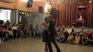 ROCIO LEQUIO y BRUNO TOMBARI en Viva La Pepa Milonga (2/4)