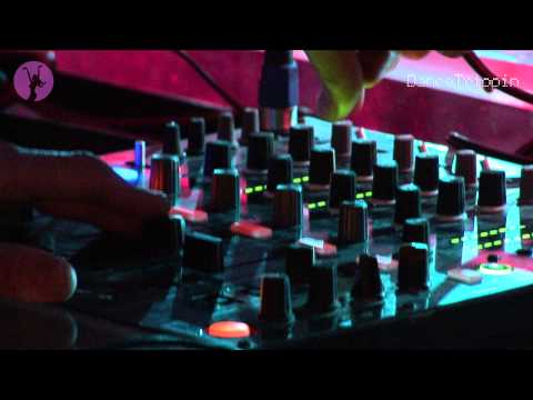 Fatboy Slim vs Fedde Le Grand - Praise You 2009 (Fedde Le Grand Remix) [played by Funkerman]