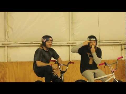 Friday night session in the Hangar