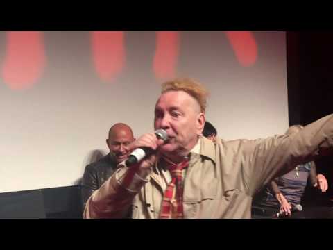 Johnny Rotten (Sex Pistols) vs. Marky Ramone (Ramones) Bleeping Fight
