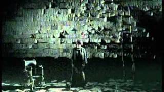 Melly Goeslaw - Kembalikan Senyumku [Plus Screen Of Movie &quot;Heart 2 Heart&quot;]