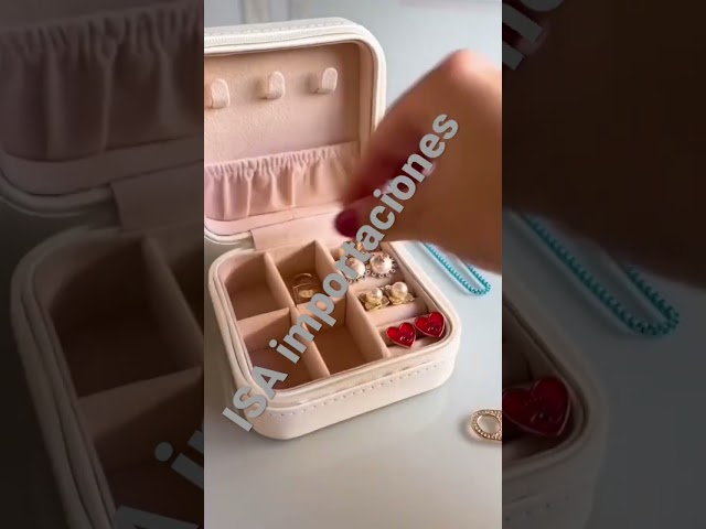 Vídeo relacionado con Toozen Joyero con Nombre Inicial L joyero Pequeña Portátil Joyero Viaje con Espejo Mini Joyero Personalizado Organizador de Joyas para Mujer Niña Regalo de Cumpleaños Día de la Madre Navidad Rosa