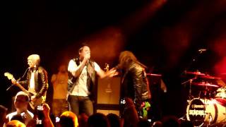 Skindred - Warning (with Jacoby Shaddix) live at Sonisphere Switzerland 2011 (HD)