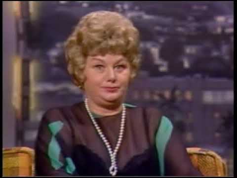 JOHNNY  CARSON INTERVIEW SHELLEY WINTERS AND OLIVER REED