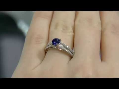 0.88ct Round Cut Sapphire and Diamond Halo Ring GR016
