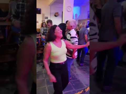 DIAS AGUIAR O GAROTINHO