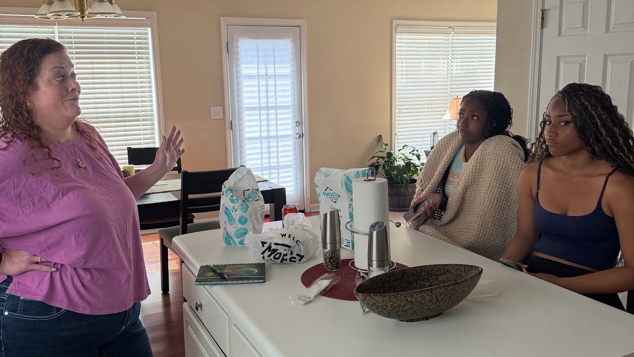 Bethany tells Brooke that Sharra doesn’t run anything in this house and she’s welcome to stay. 